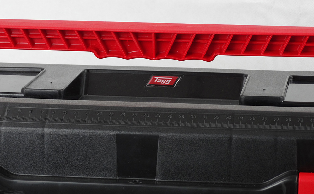 CAJA DE HERRAMIENTAS PLASTICA TAYG N°32 PROFESIONAL      